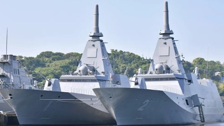 MogamifrigatesJMSDFAug25 Japan's Mogami class frigates